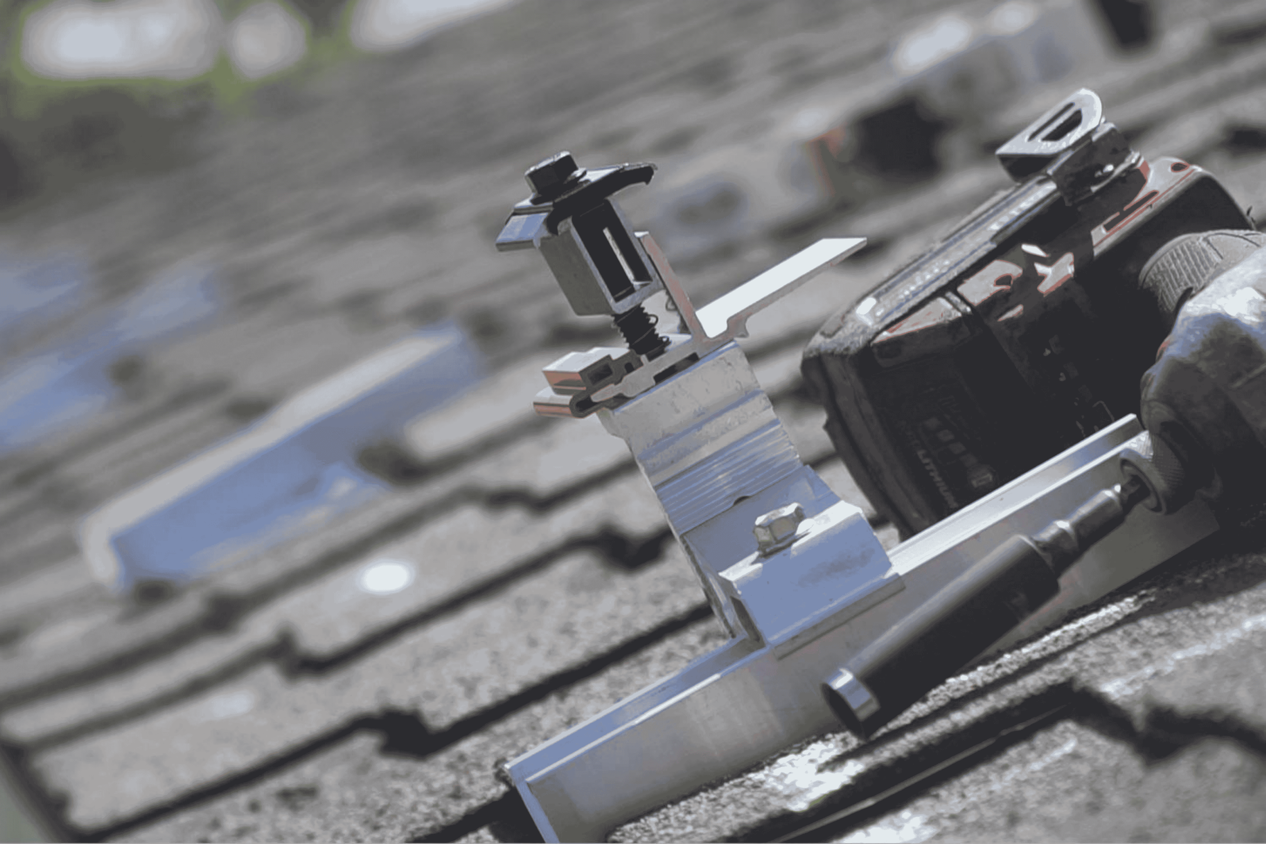 The Simplest Railless Solution